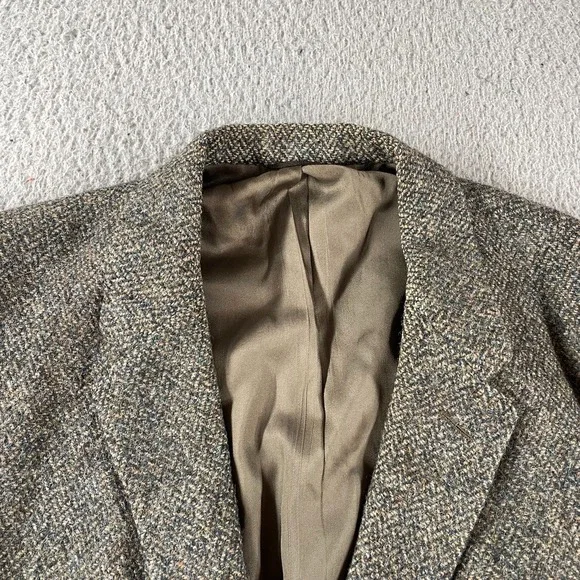 Vintage 70s Harris Tweed Scottish Wool Blazer Jacket Herringbone Leather Buttons